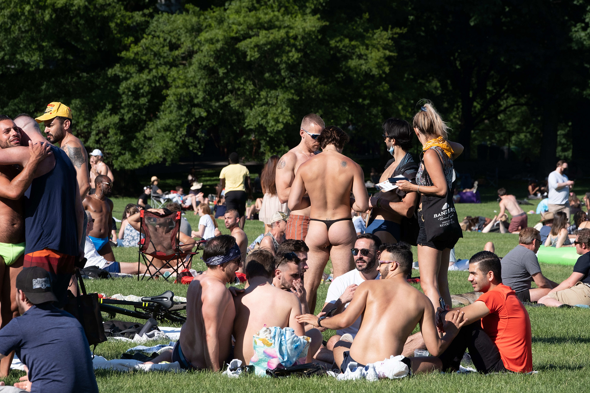 darlene farris recommends nude in park pic