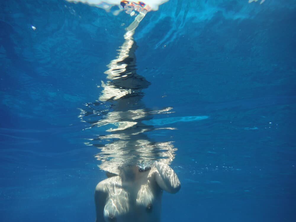 nude snorkelers