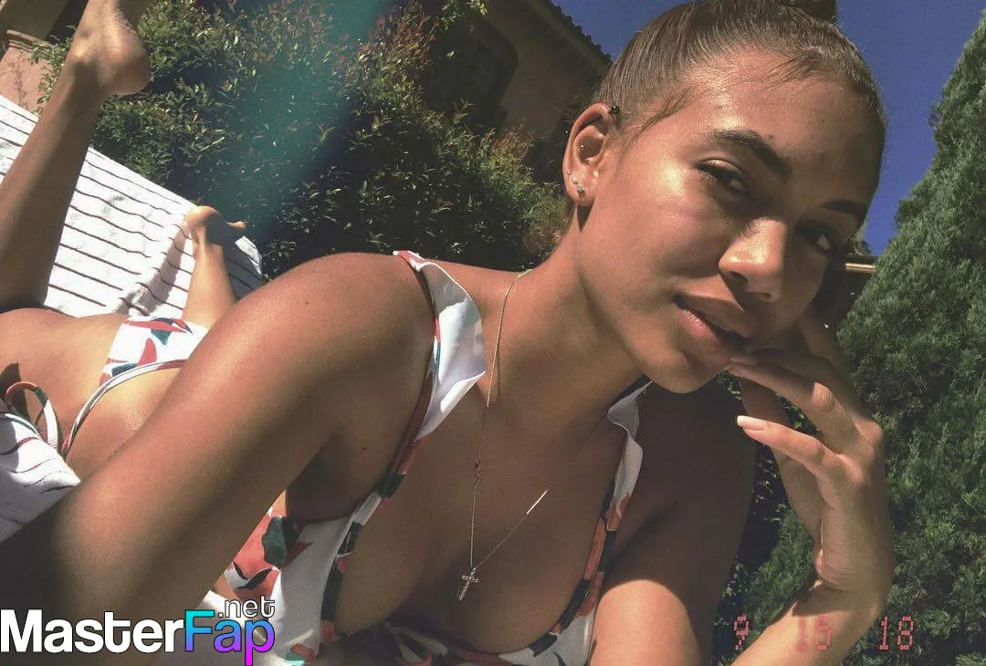 daniel henneberry recommends paige hurd nude pic