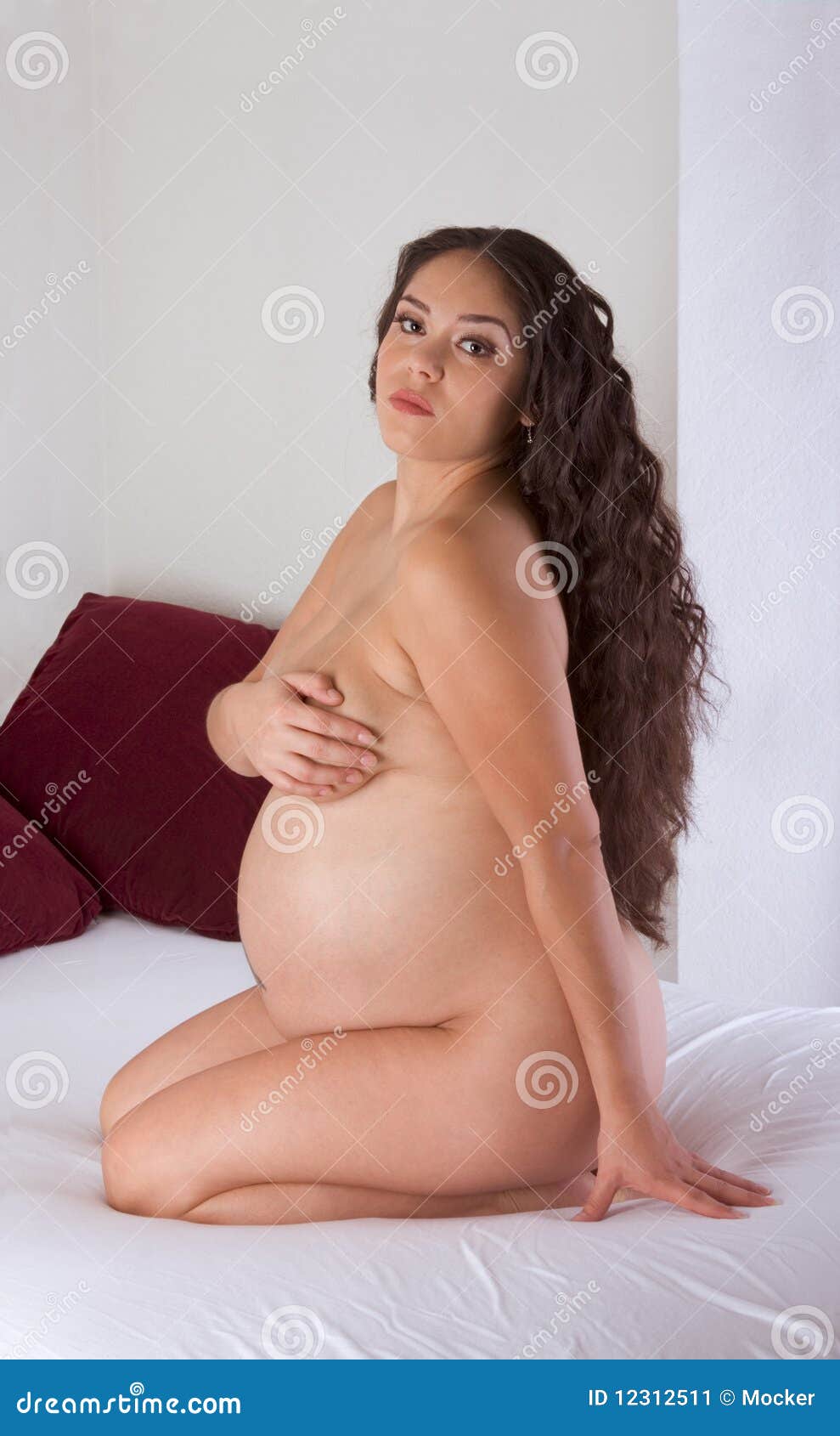 brenda lade recommends Pregnant Latina Nude