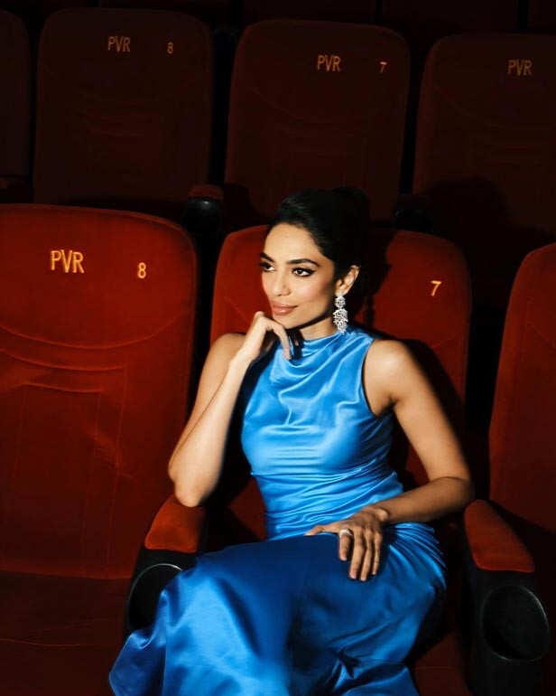 sobhita dhulipala hottest