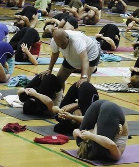 bernadette gesmundo recommends Yoga Grope